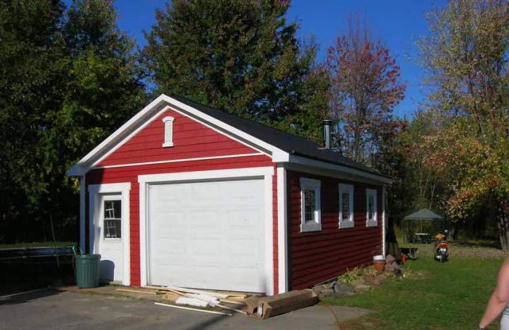 Installing CanExel Montreal South Shore