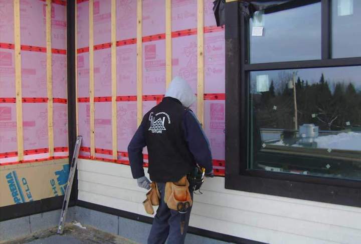 Installation of CanExel Montreal South Shore